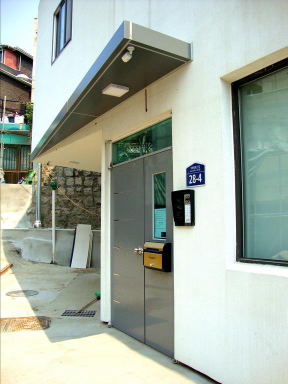 Cube Guesthouse โซล ภายนอก รูปภาพ